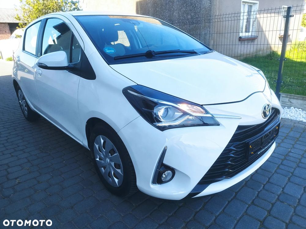 Toyota Yaris - 3