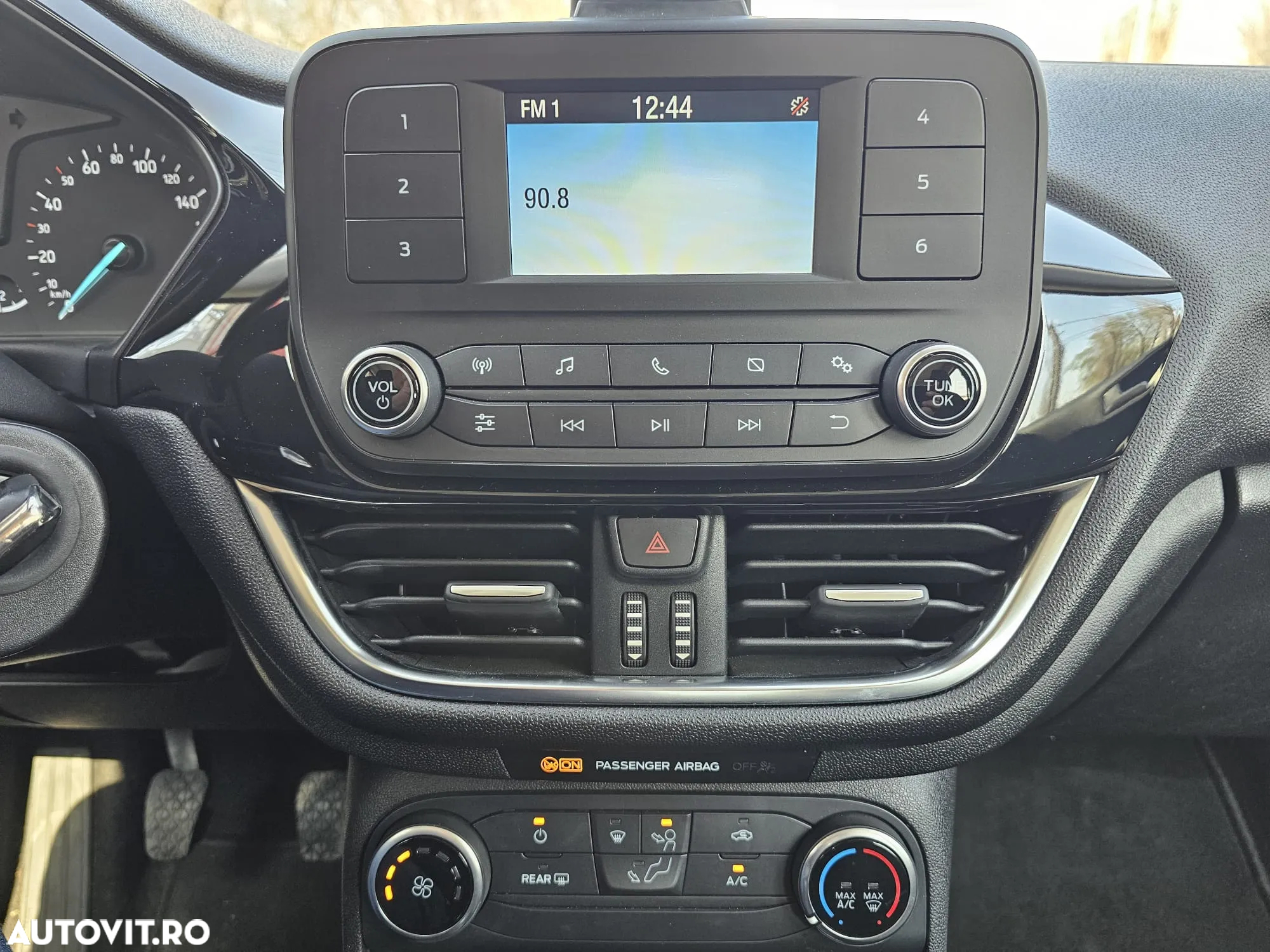 Ford Fiesta 1.1 Trend - 15