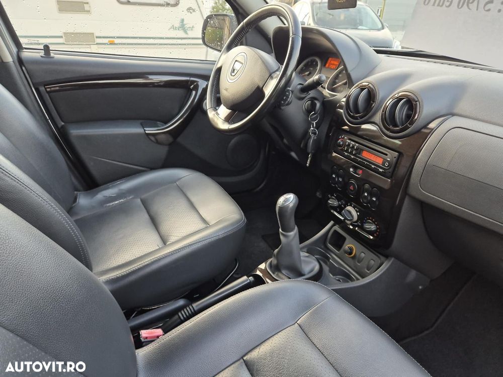 Dacia Duster 1.6 16V 4x2 Prestige - 13