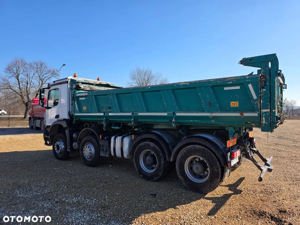 Mercedes-Benz Arocs 3243 - 16