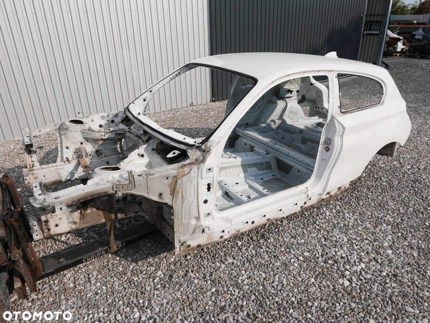 BMW F21 DACH POSZYCIE PŁAT A300 alpinweiss - 1