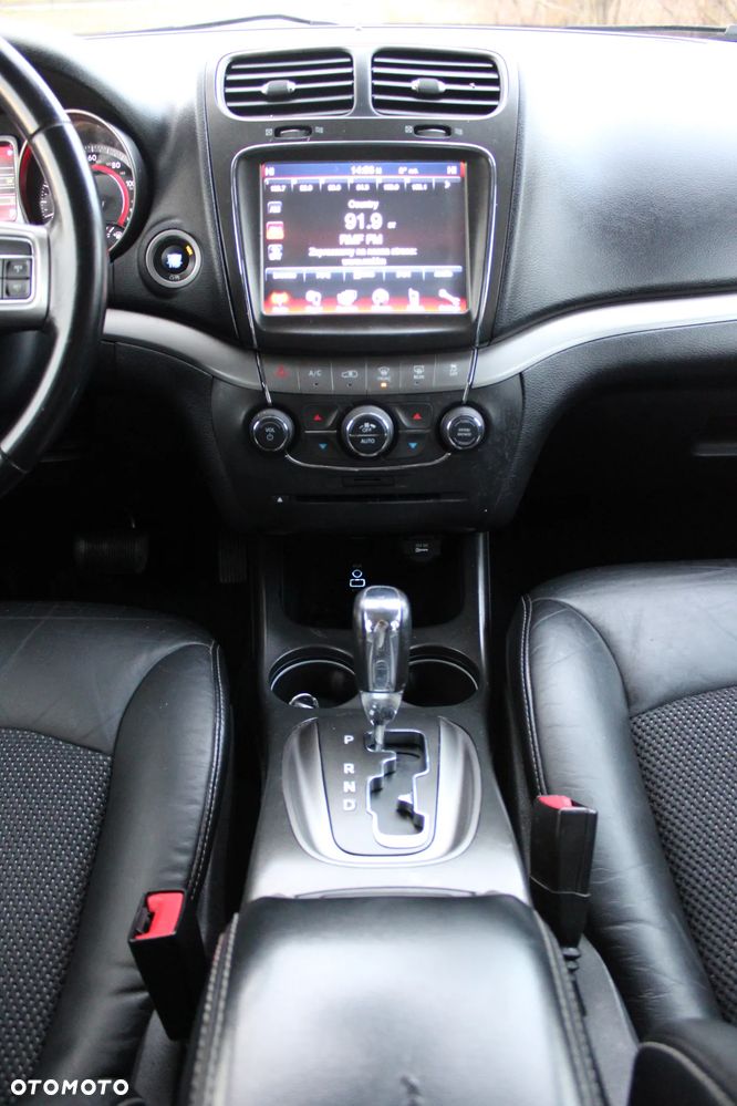 Dodge Journey - 16