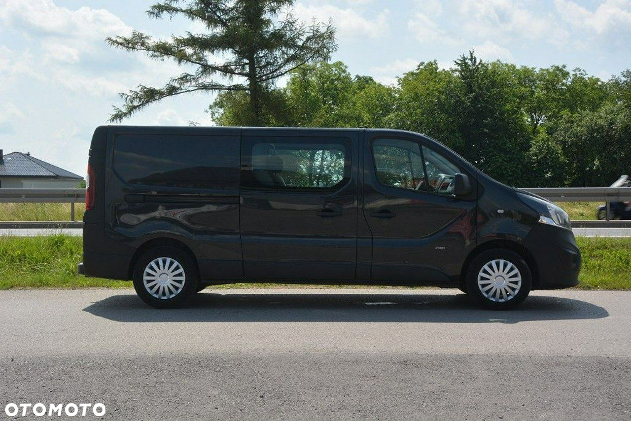 Opel Vivaro - 8