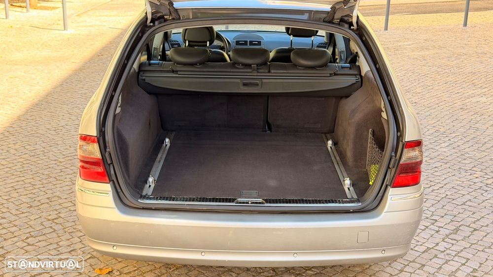 Mercedes-Benz E 270 - 31