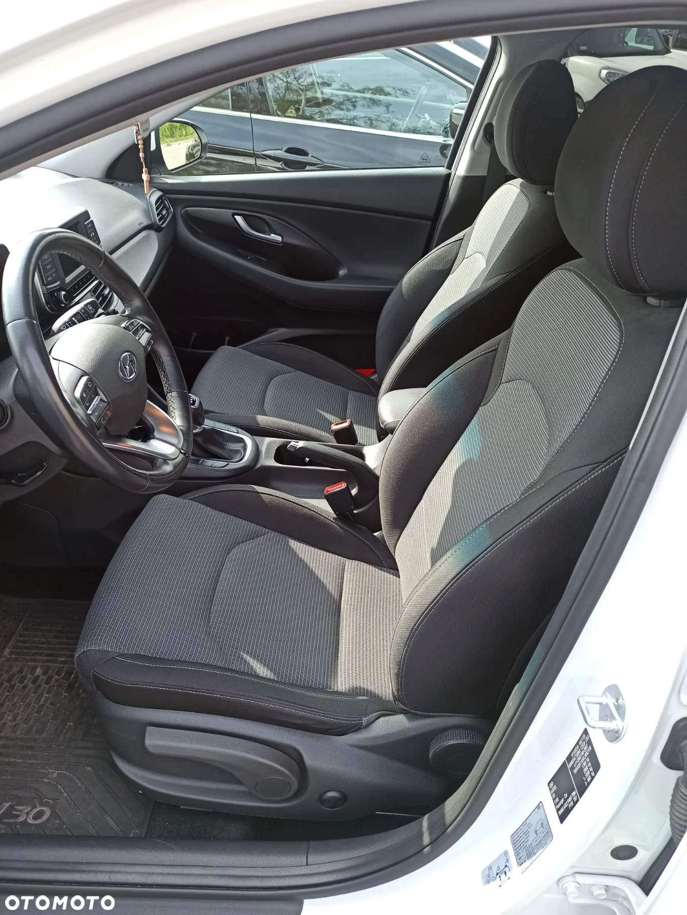 Hyundai i30 1.4 Classic + - 8
