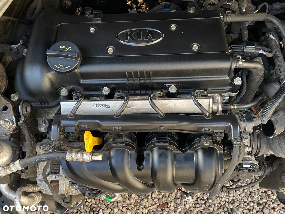 KIA VENGA 1.6 16V 09- Silnik G4FC w aucie 112tys.km Niemcy - 1