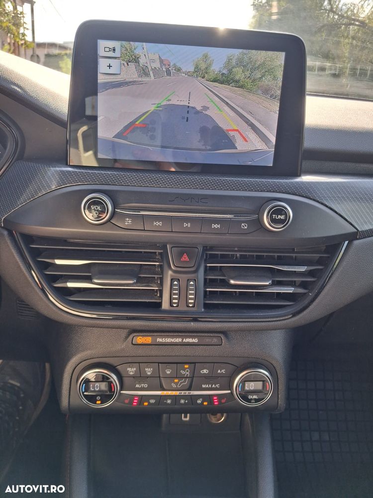 FORD Focus 2019 — imagine 13