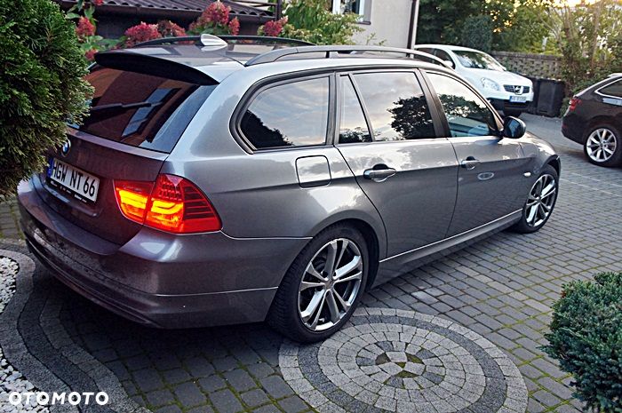BMW Seria 3 320d DPF - 13