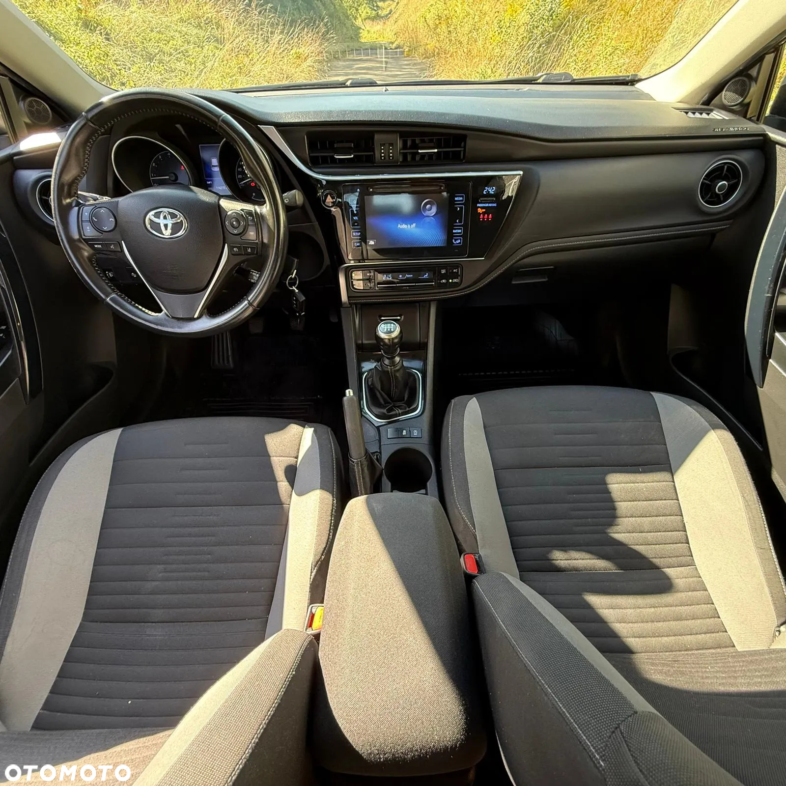 Toyota Auris 1.2 T Prestige - 19