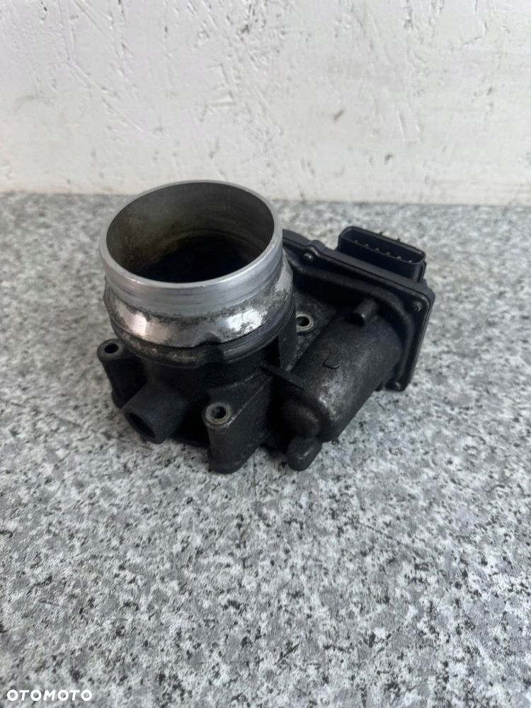 PRZEPUSTNICA VOLVO S60 II V60 2011-2018 2.0 D4 31293930 - 5