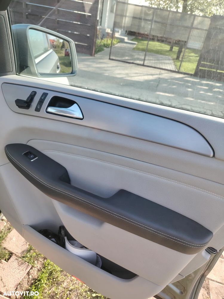 Mercedes-Benz ML 250 BlueTEC 4MATIC Aut - 12