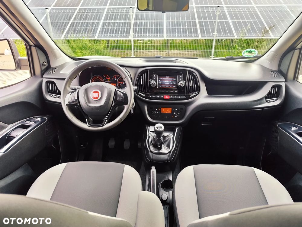 Fiat Doblo 1.4 T-Jet 16V Emotion - 15