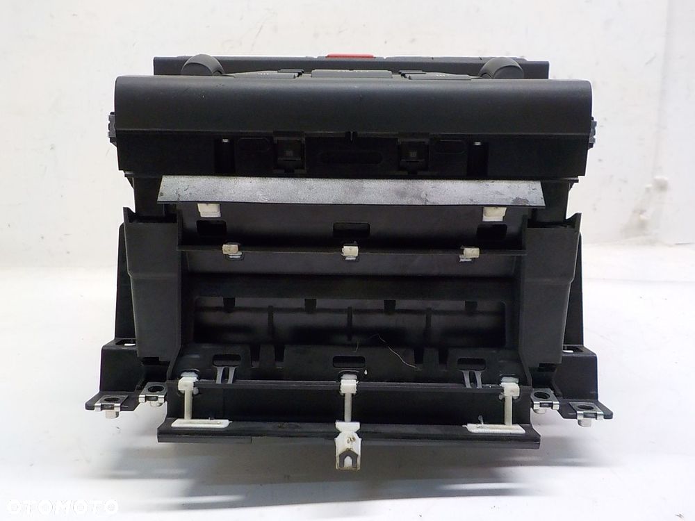 AUDI A3 II 8P KONSOLA ŚRODKOWA 8P0035192Q 8P0820043AG - 6