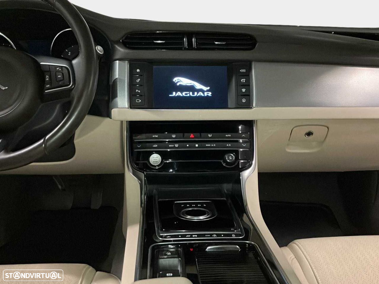 Jaguar XF 2.0 D Prestige Aut. - 12