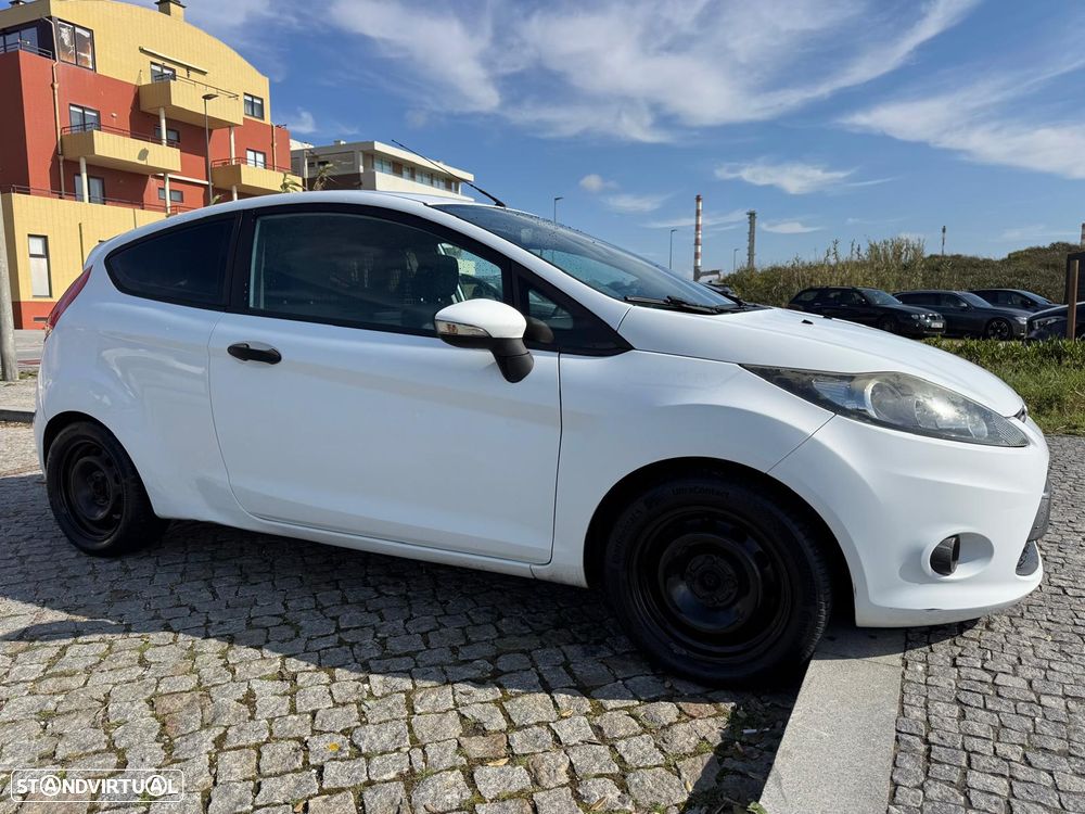 Ford Fiesta - 8