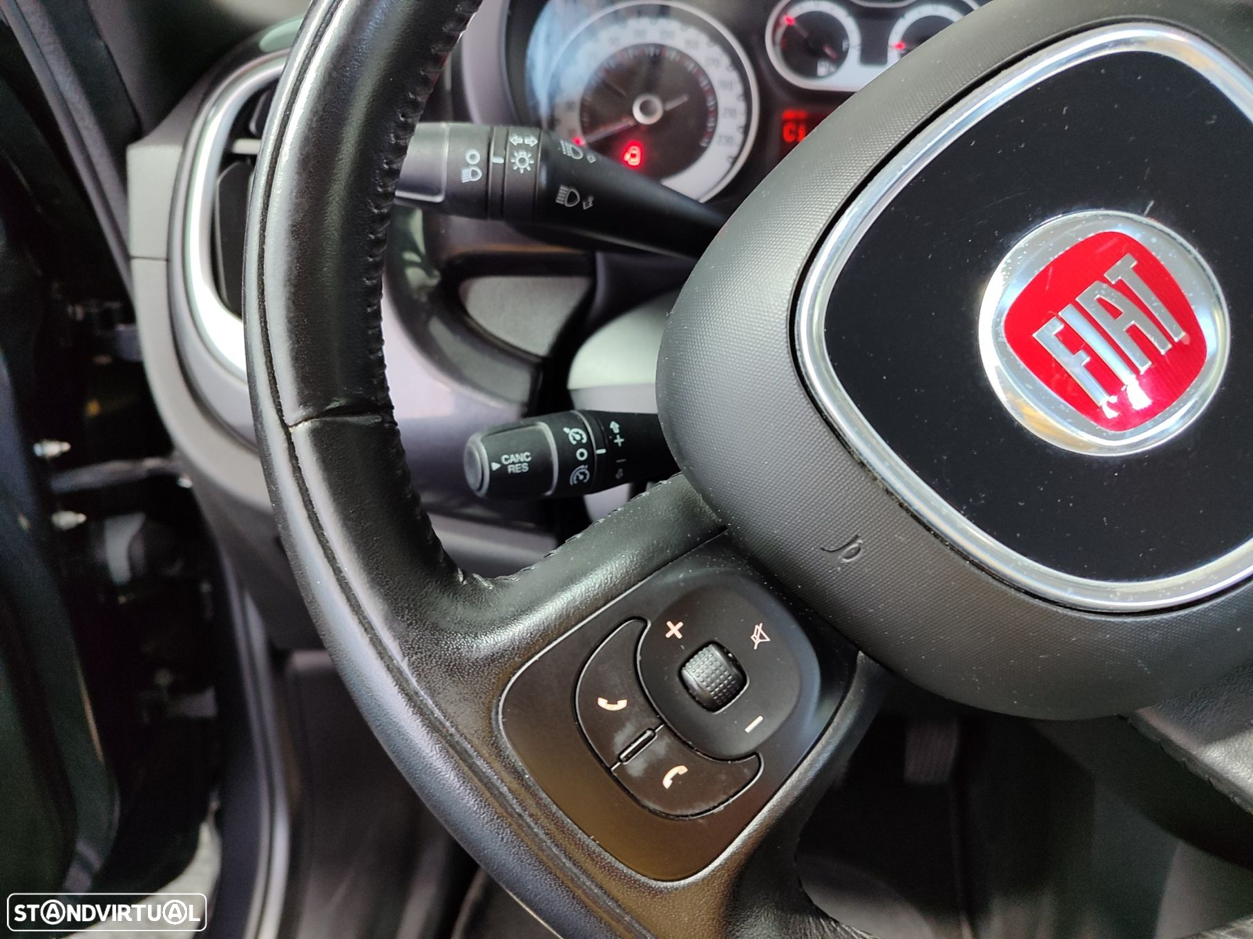 Fiat 500L 1.3 MJ Pop Star S&S - 30