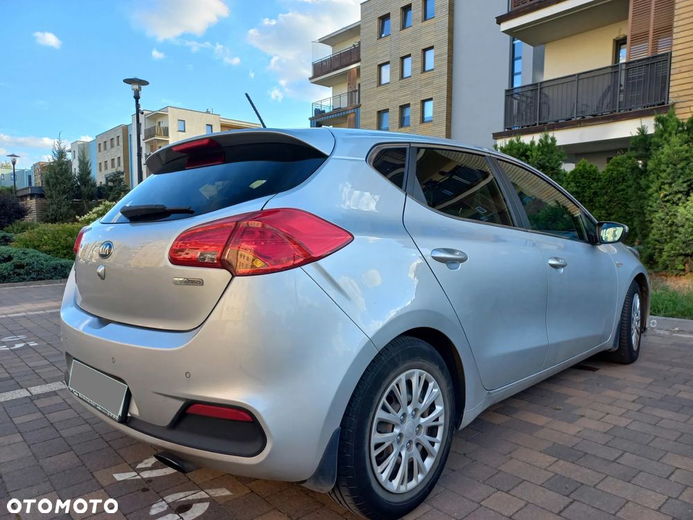 Kia Ceed 1.6 GDI Business Line - 5