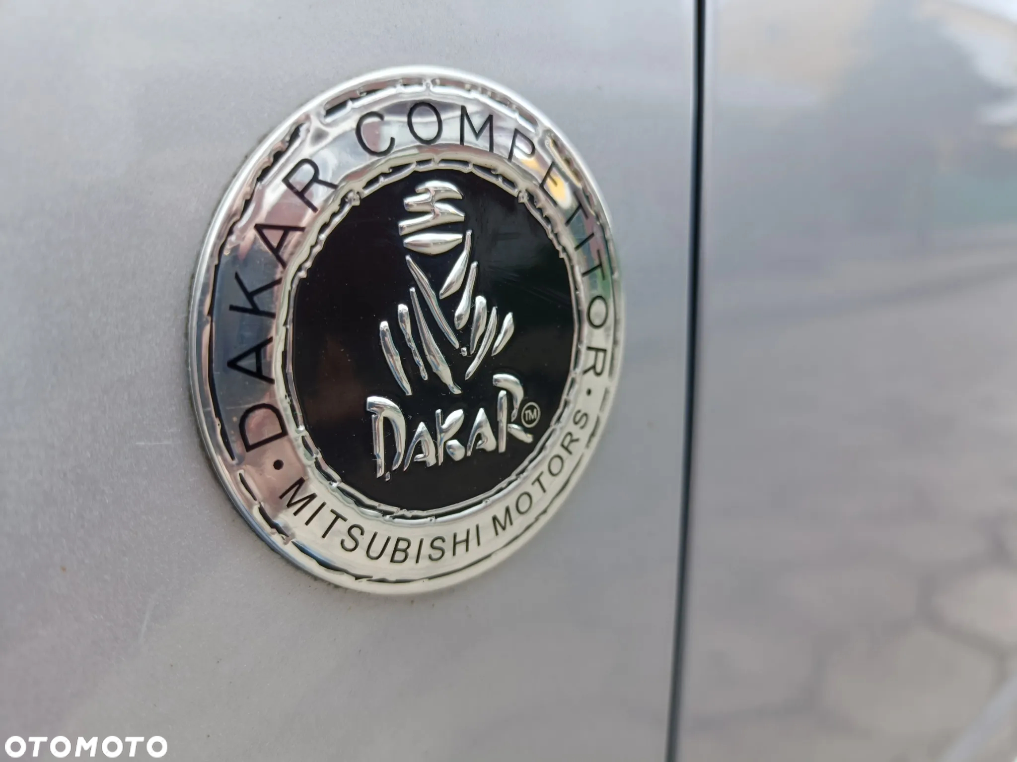 Mitsubishi Outlander 2.4 Dakar - 8