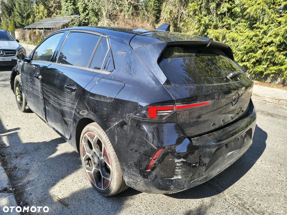 Opel Astra 1.6 T Plug-in Hybrid GS Line - 3