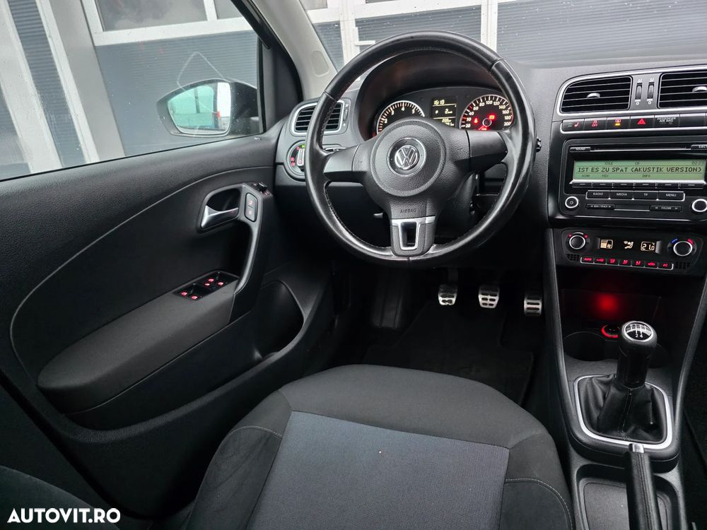 Volkswagen Polo - 10