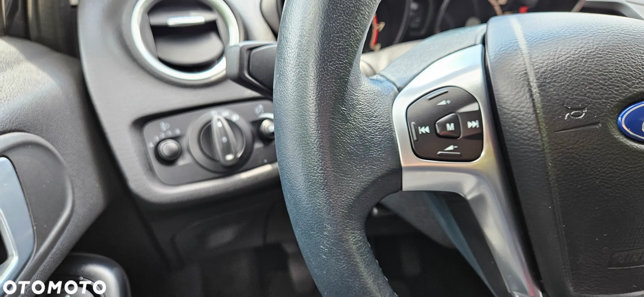 Ford Fiesta - 22