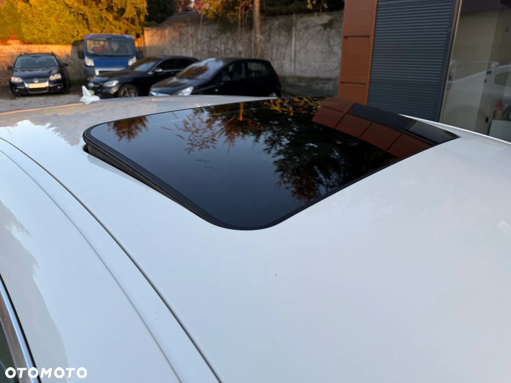 Maserati Quattroporte - 29