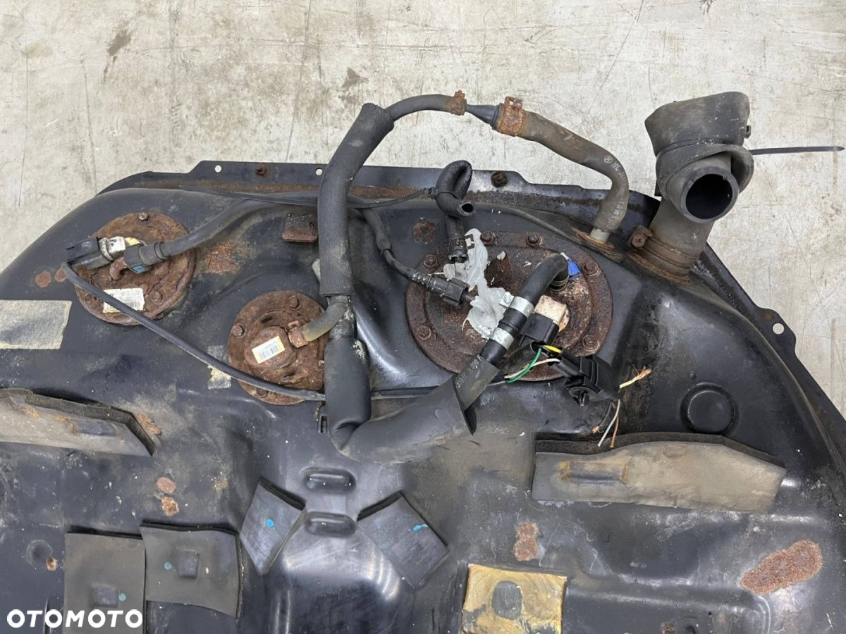 Zbiornik paliwa Hyundai Grandeur IV 05-11r. DIESEL bak metalowy pompa - 6