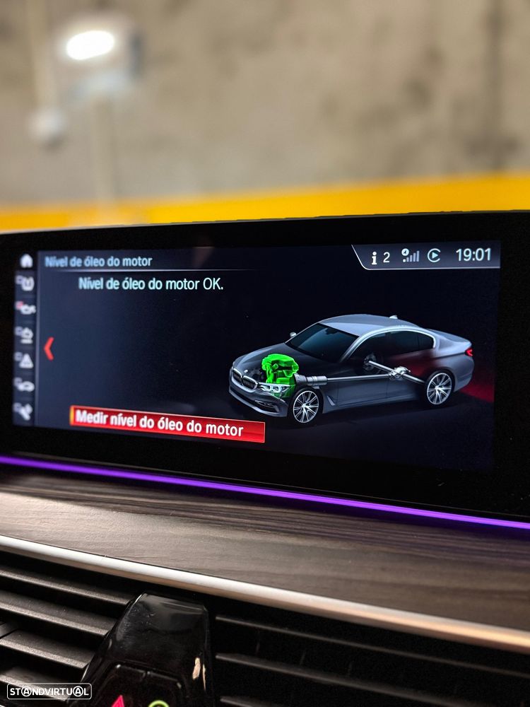 BMW 520 d Luxury Line - 13