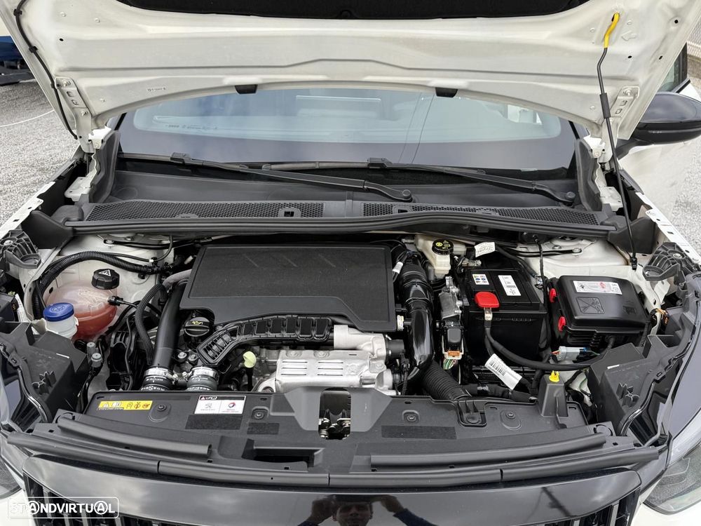 Peugeot 2008 1.2 PureTech GT Line - 46