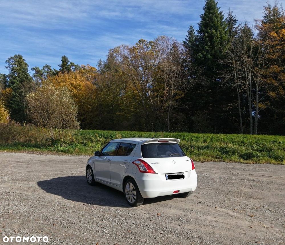 Suzuki Swift - 12