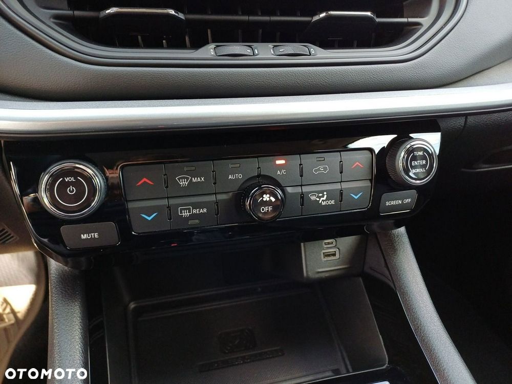 Jeep Compass 1.5 T4 mHEV Limited FWD S&S DCT - 21