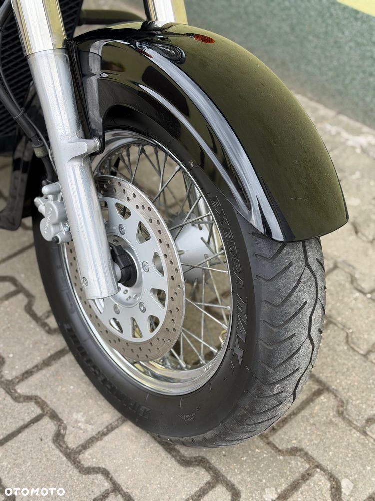 Suzuki VL 800 Volusia - Boulevard C50 - 4