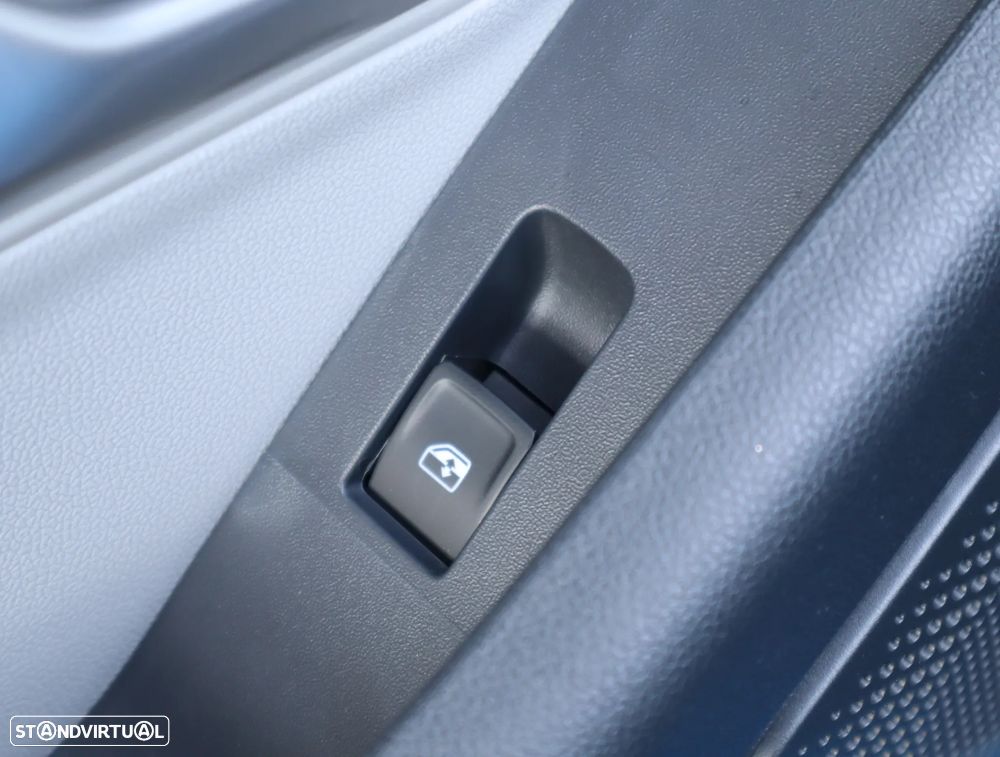 Ford Explorer 79 kWh Premium AWD - 29