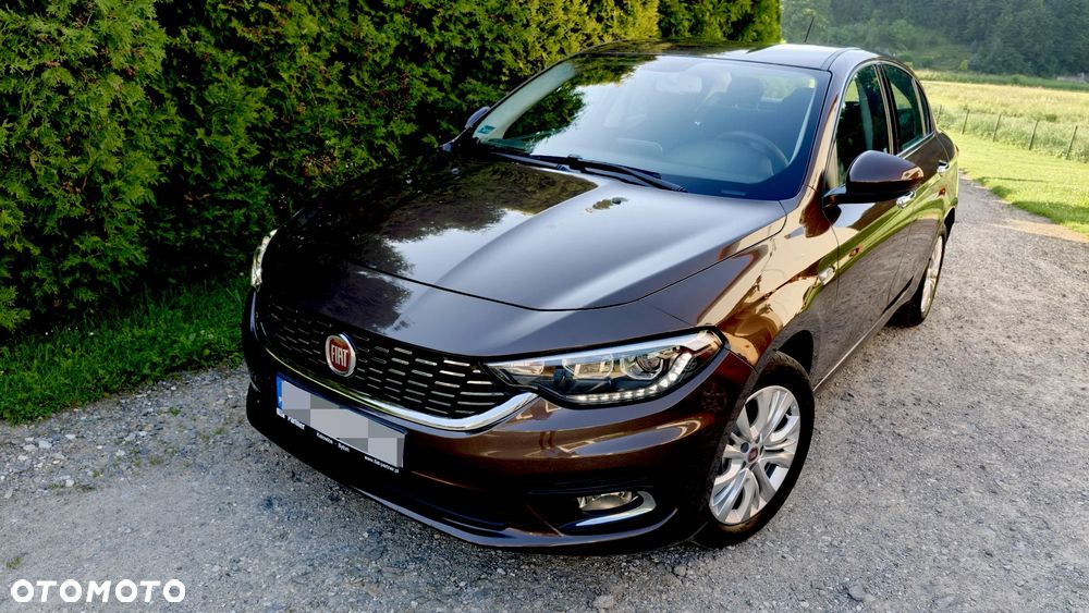 Fiat Tipo 1.4 16V Lounge EU6d - 2