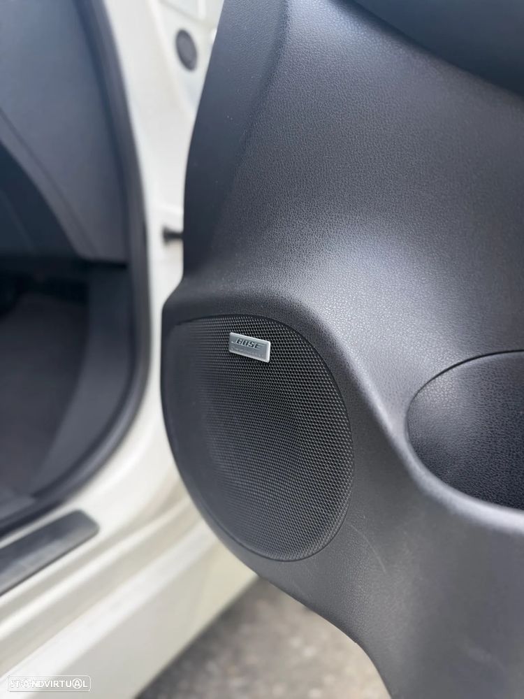 Nissan Leaf N-Connecta - 32