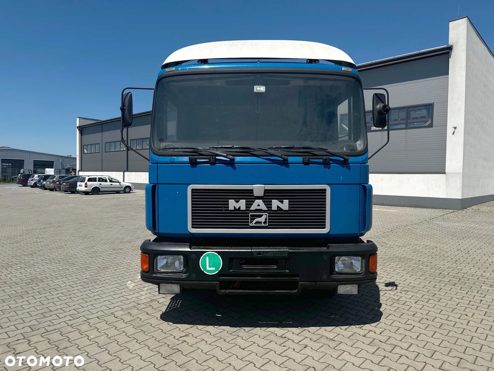MAN M90 - 2