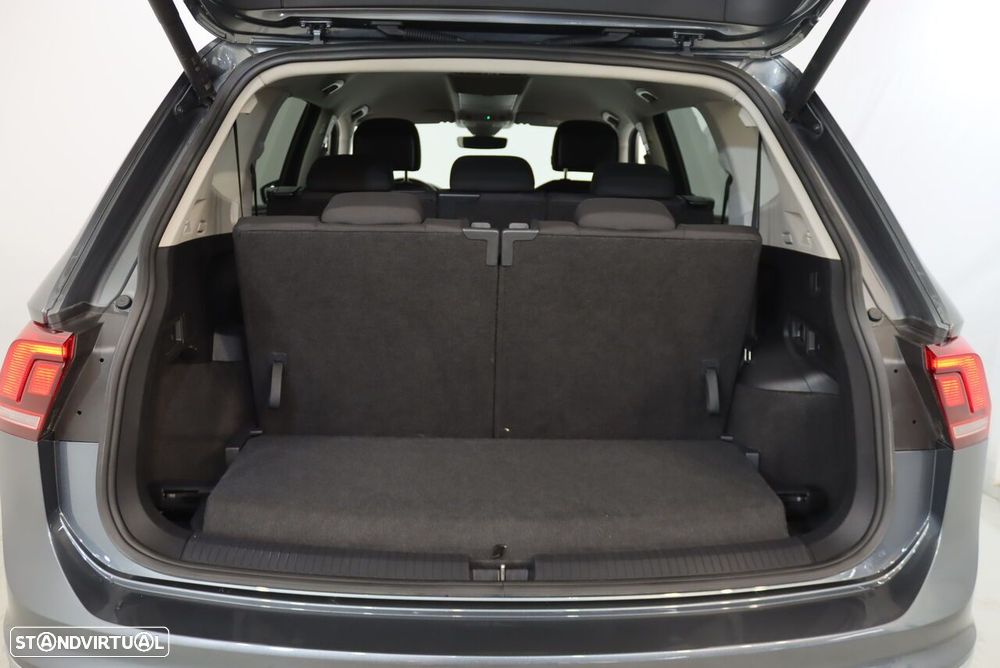 VW Tiguan Allspace 2.0 TDI Life DSG - 17