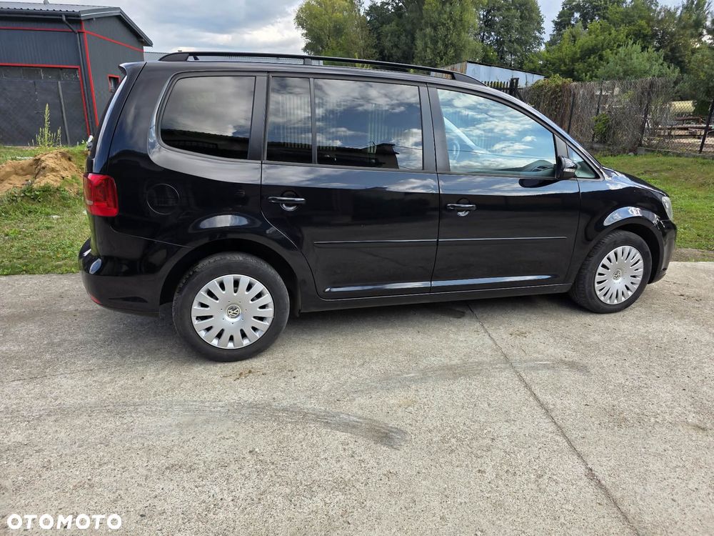 Volkswagen Touran - 7