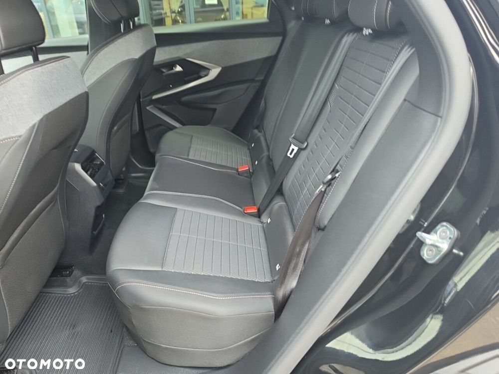 Peugeot 3008 - 11