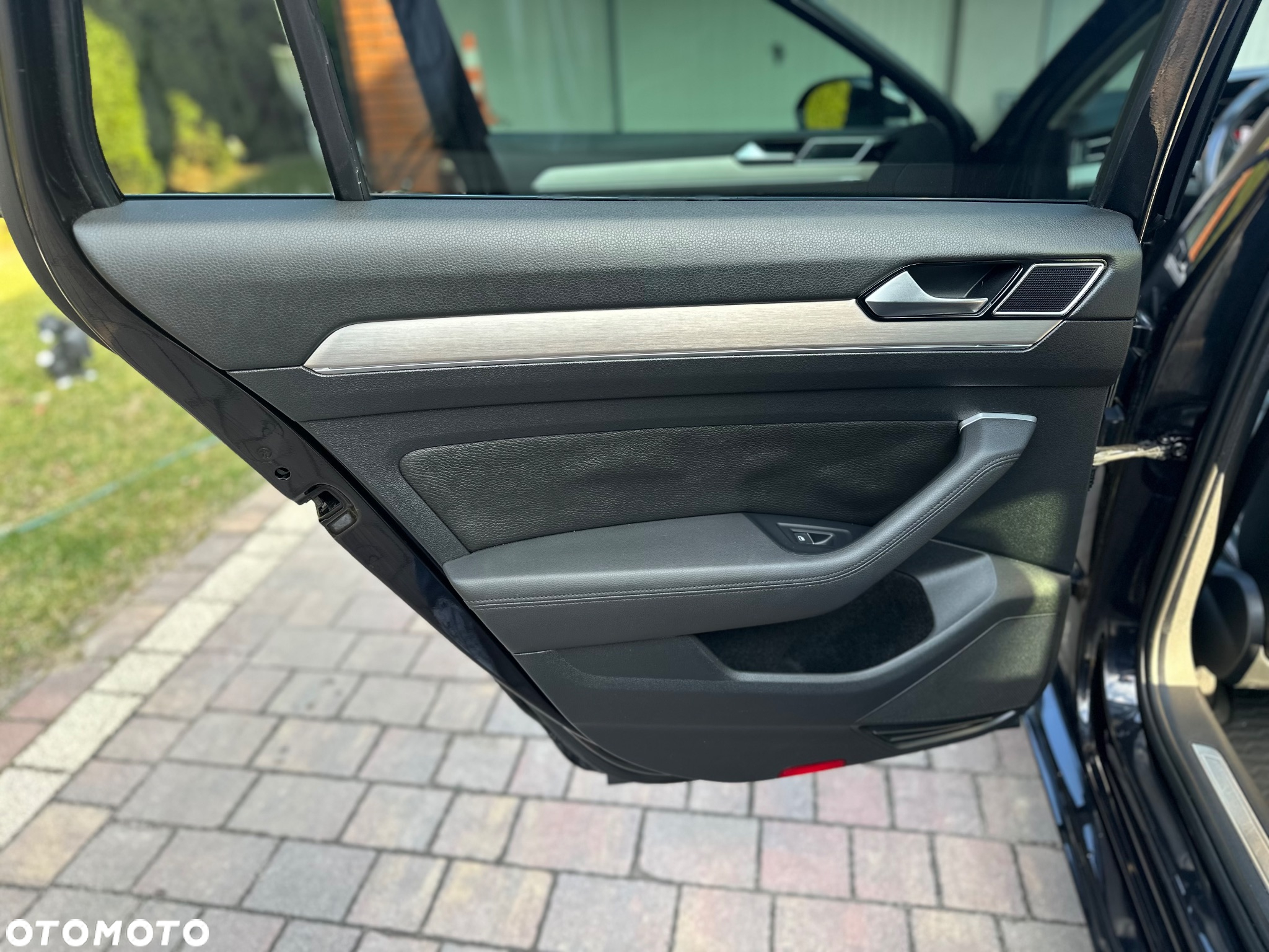 Volkswagen Passat 2.0 TDI BMT Highline DSG - 24