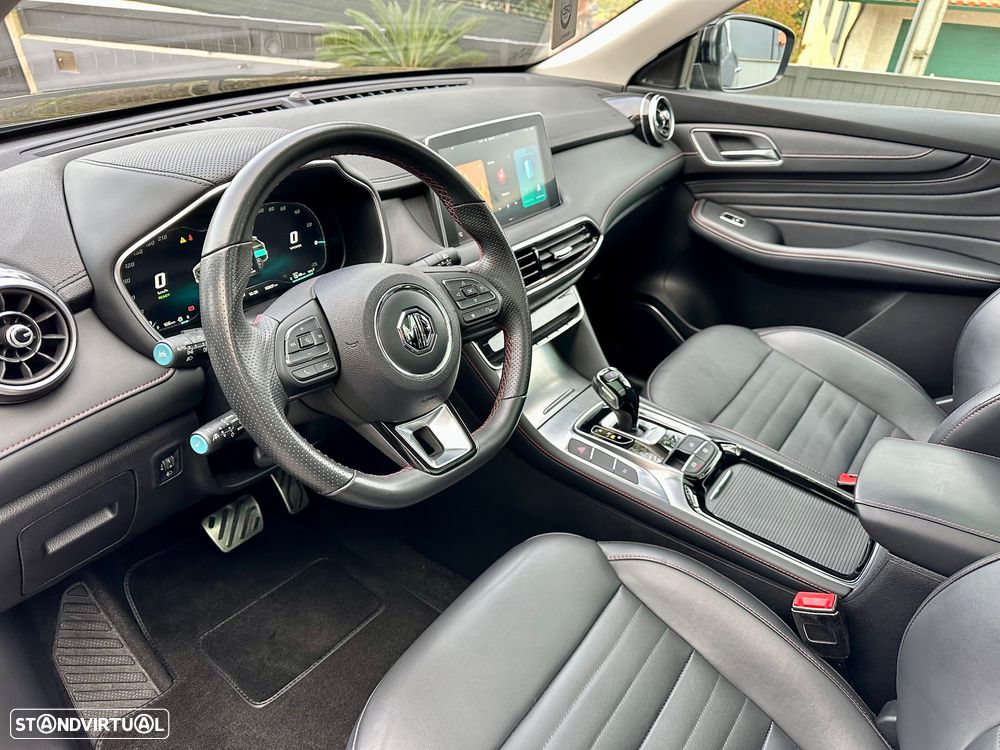 MG EHS 1.5T-GDI PHEV Luxury - 10