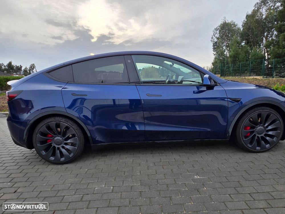 Tesla Model Y Performance Tração Integral - 1