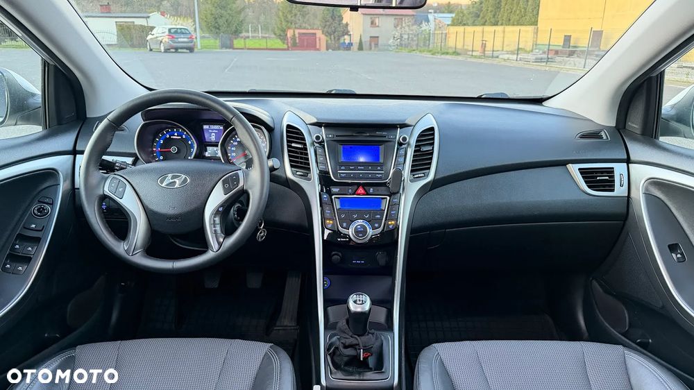 Hyundai i30 1.4 Base - 3