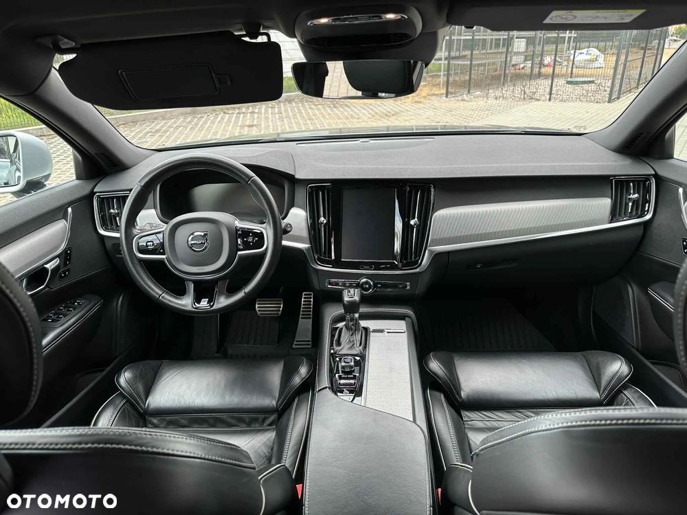 Volvo V90 D5 AWD R-Design - 9