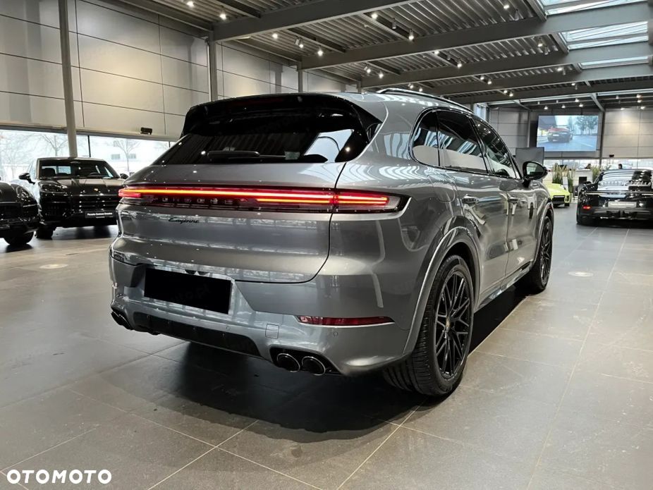 Porsche Cayenne Black Edition - 6
