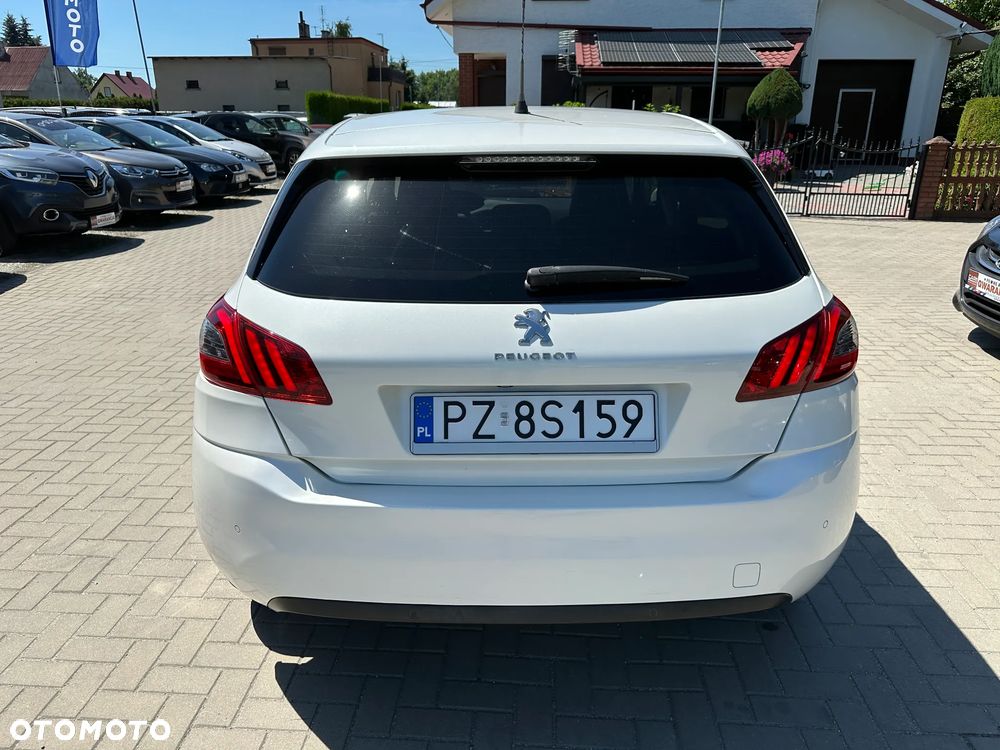 Peugeot 308 - 34
