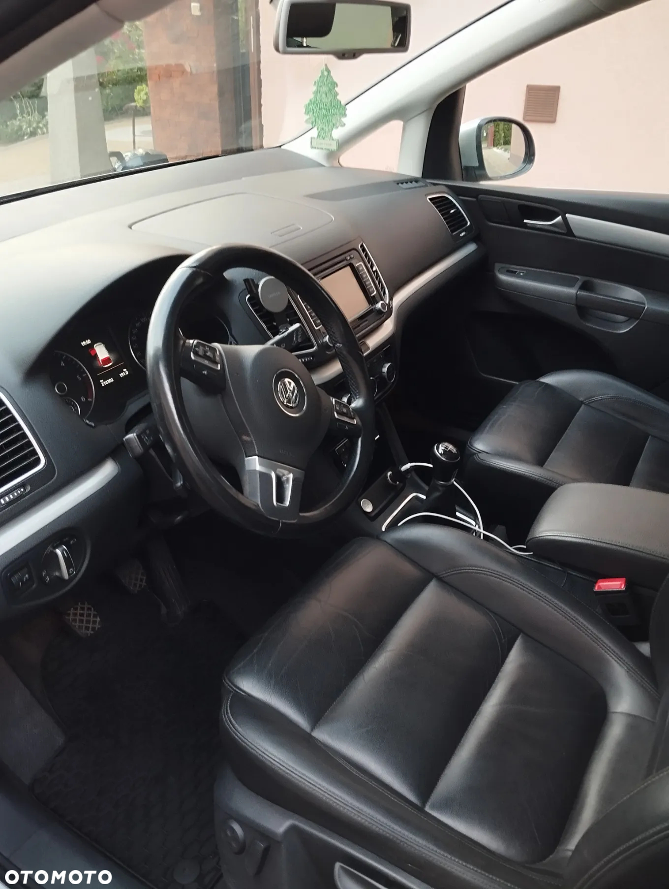 Volkswagen Sharan 2.0 TDI Highline - 11