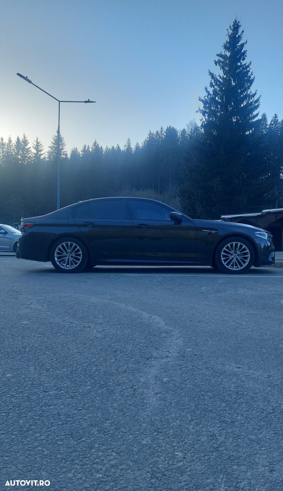 BMW Seria 5 520d Aut. Luxury Line - 27