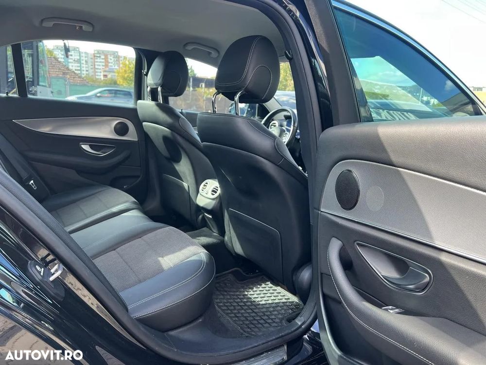 Mercedes-Benz E 200 4MATIC Aut. - 15