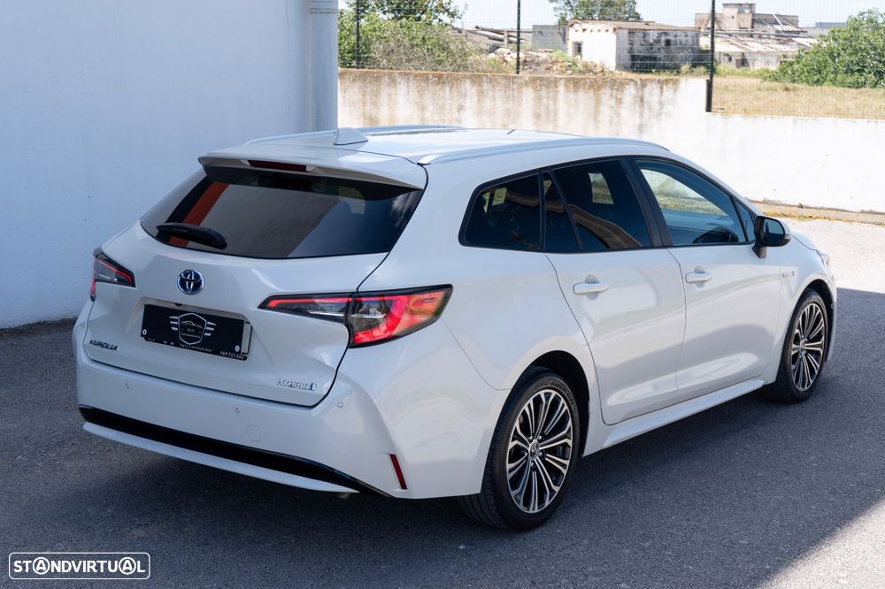 Toyota Corolla Touring Sports 1.8 Hybrid Comfort+P.Sport - 11